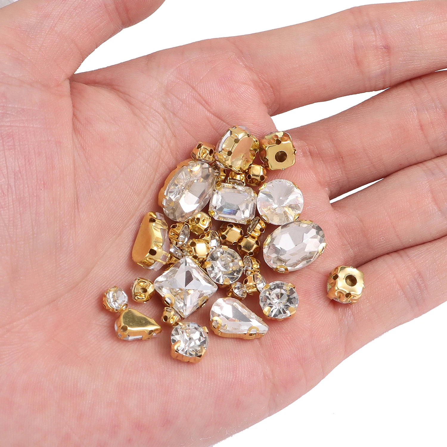 100Pcs Gold Claw Setting strass di vetro Sew-On forma mista Glitter Crystal Stone Diamond per abito da sposa scarpe borse fai da te Trim