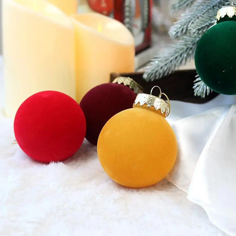 Easy-to-hang Holiday Baubles Shatterproof Flocked Christmas Ball Ornaments 9 Pack Soft Texture Classic Style for Tree Decoration