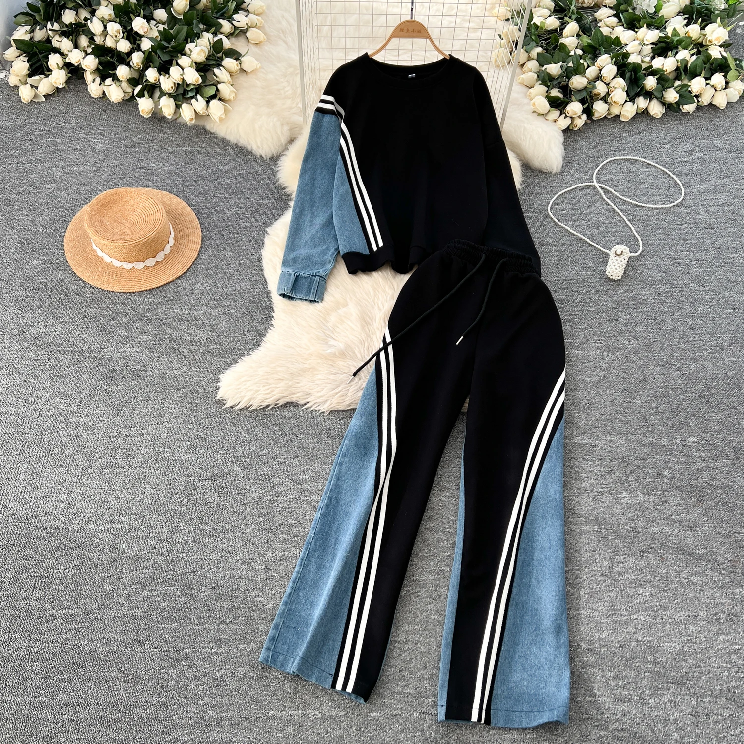 2024 Winter New Korean Casual Sports Suit for Women Loose O Neck Sweatshirt + High Waisted Denim Patchwork Pants Wholesale J596