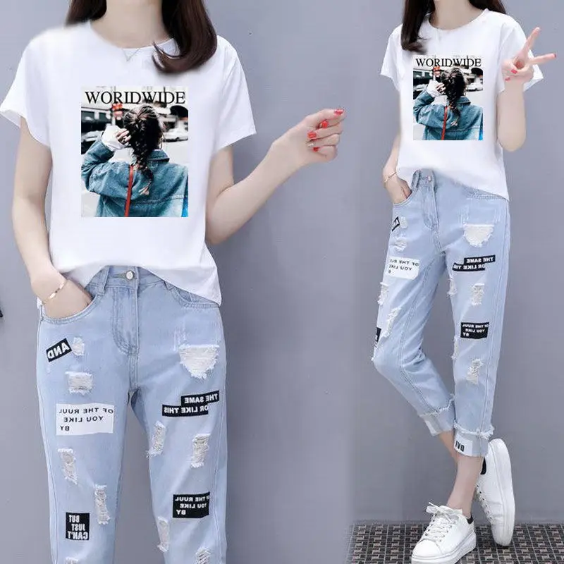 2022 estate nuovi eleganti pantaloni da donna Set T-shirt a maniche corte stampata moda Jeans traforati Set di due pezzi tuta femminile