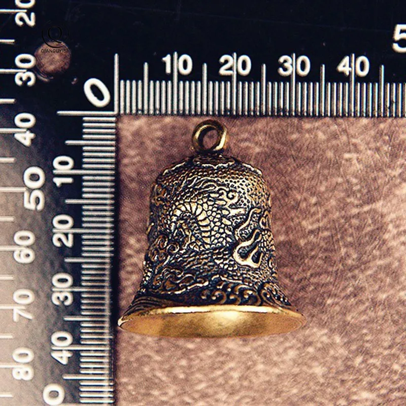 Vintage Brass Bell Carved Dragon Totem Exquisite Crafts Collectibles Hanging Ornament Chinese Feng Shui Desktop Decoration