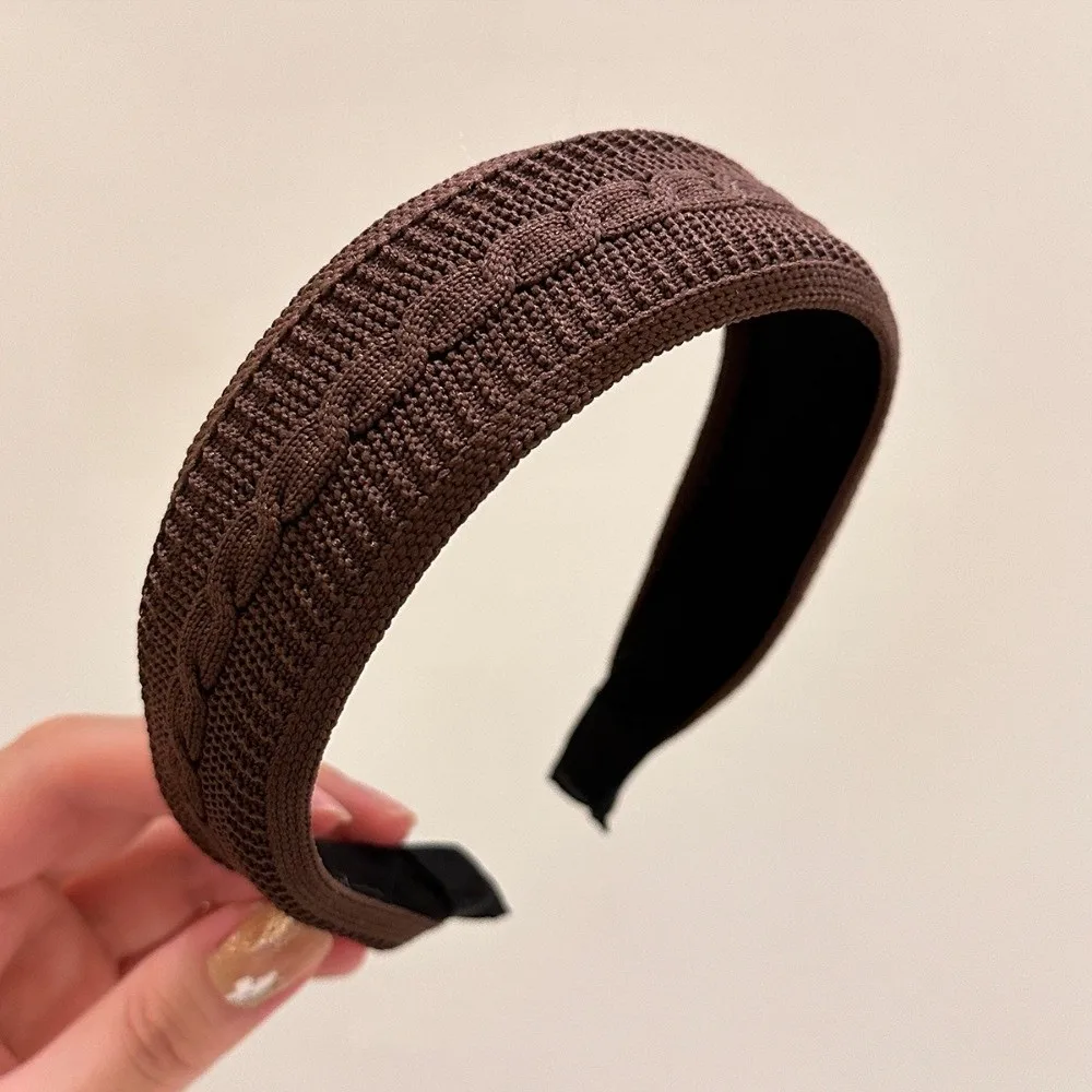 

Versatile Retro Knit Hair Hoop Elegant Solid Color Hair Bands French Design Wide Edge Woolen Headband For Women