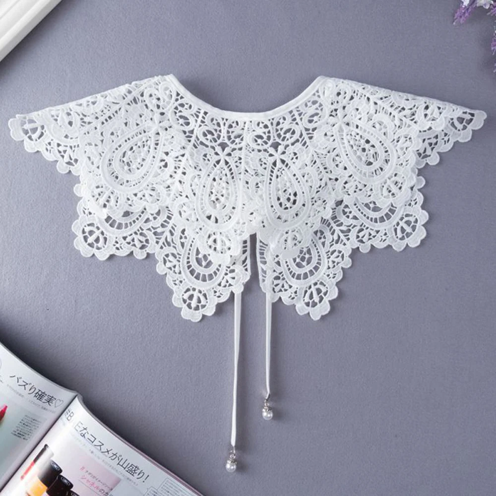 Women Black White Fake Collar Vintage Palace Style Floral Lace Doll Collar Female Detachable Shirt False Collar Tops Accessories