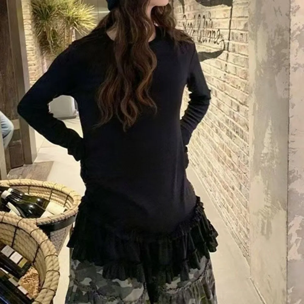 Ballet Schimmel Rand Plooirok T-shirt met lange mouwen Dames Lente 2025, Nieuwe Niche Dun Gestapeld Dieptepunt Shirt