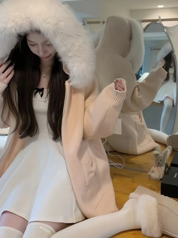 

2025 New Thiened Autumn Winter Knitted Hat Sweater with Large Fur Collar Open Cardigan Loose Fit Ladies Faion Outerwear