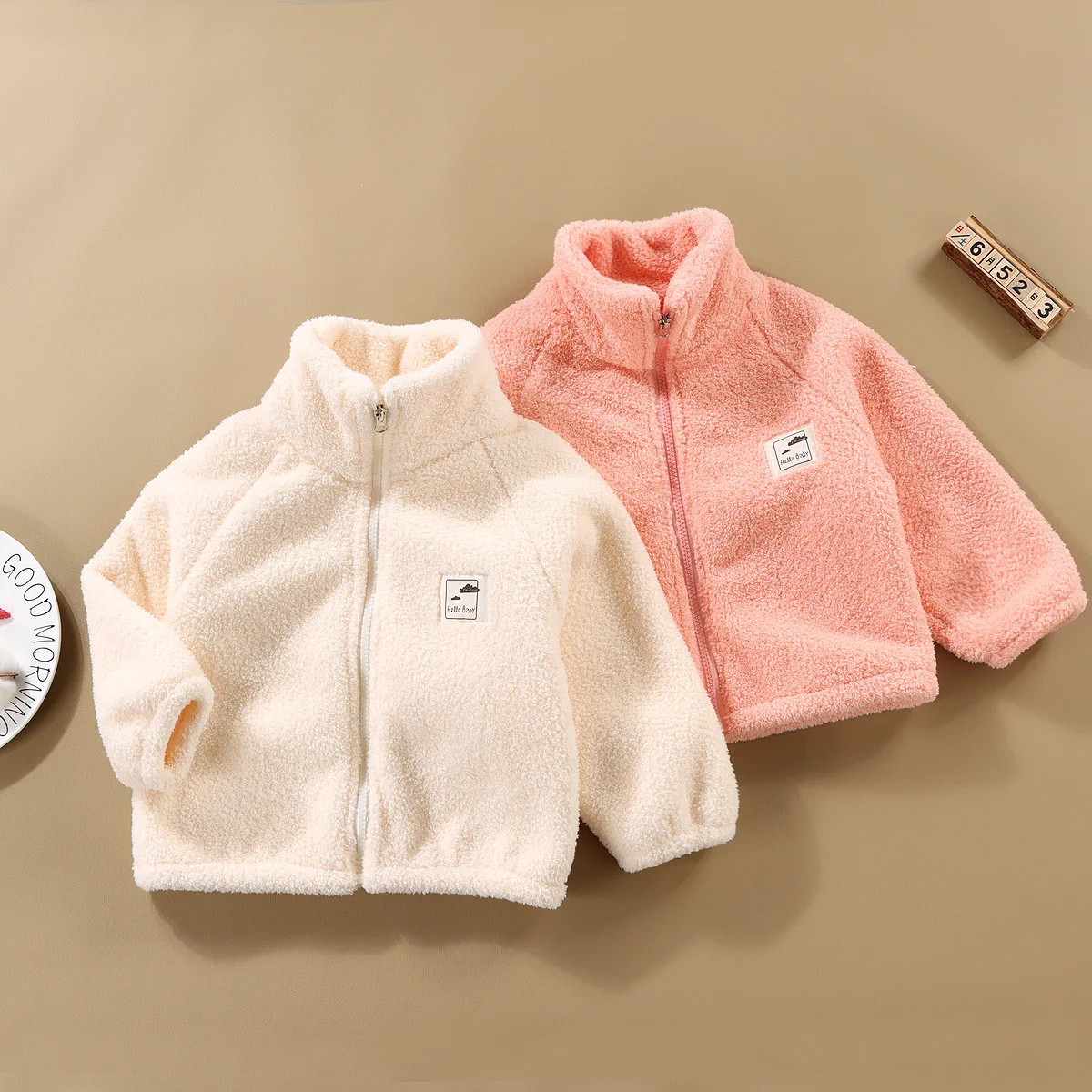 

Autumn and Winter New Children's Thermal Jacket Sweater Thickened Top Wear Cotton Coat