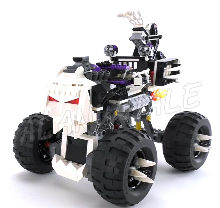 493pcs Skull Truck Moving Jaws Huge Rubber Tires Nunchucks of Lightning 9736 Building Block Toys Compatible With Model