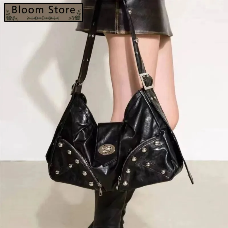 

Bloom Hot Girl Studded Black Tote Women Pleated Textured Leather Shoulder Bags Ladies Retro Y2k Aesthetics Crossbody Bag