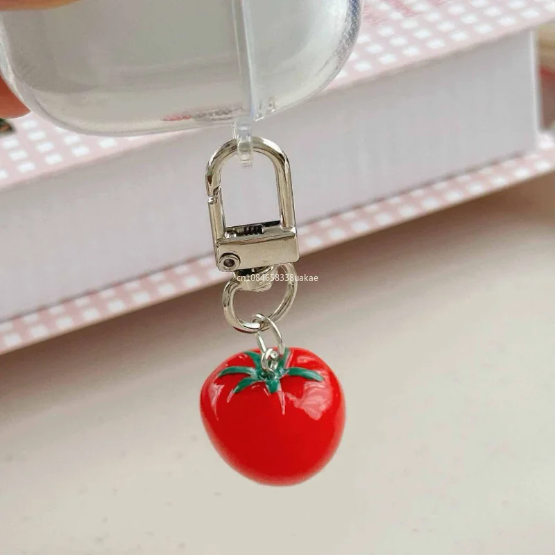 LLavero de tomate de simulación nueva, llavero de moda, bolso, abalorio, bolsos de estudiante, adorno, decoración de teléfono de coche para mujeres, niñas y niños 2025