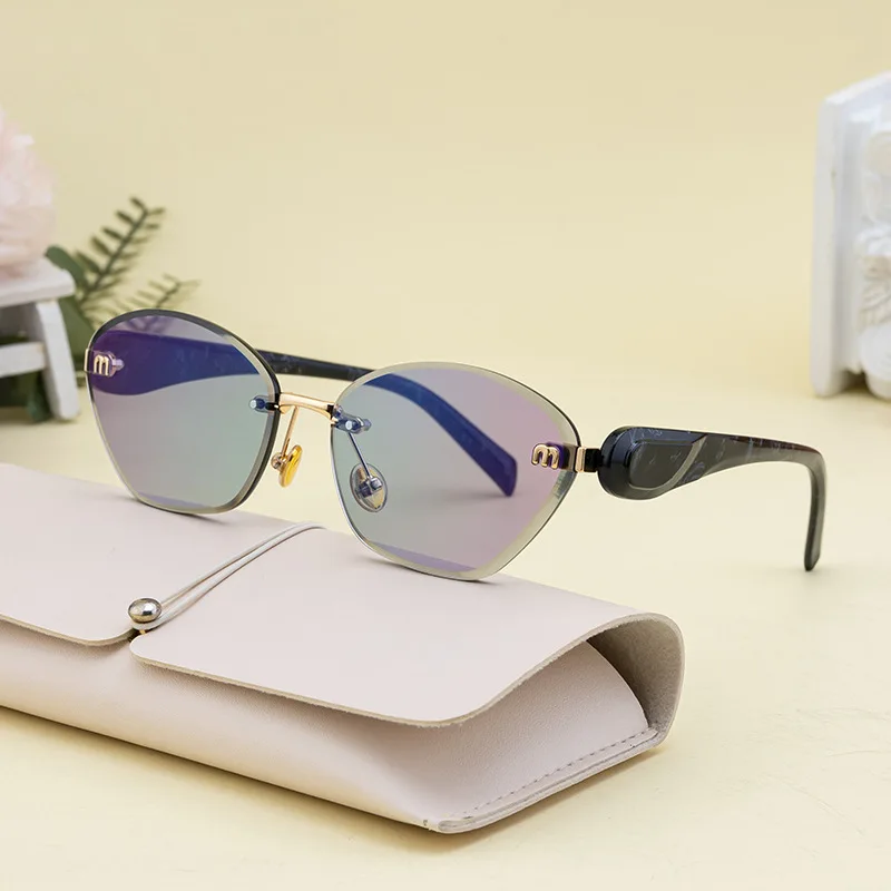 Fashion Retro Rimless M Sunglasses Brown Color Sunglasses Square Women Men Luxury Shade Gradient Rimless Summer Sun Glasses