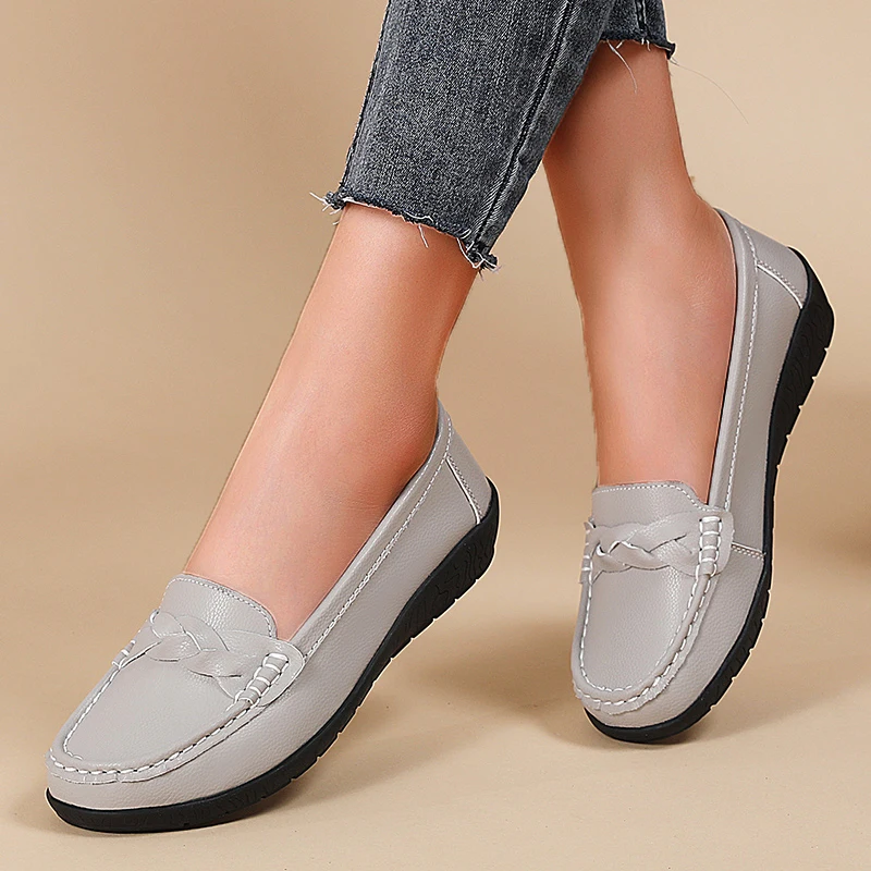 Leather Wedge Women Flats Fashion Black Women Shoe Slip On Women Casual Shoes Moccasins Tenis Chaussure Femme Plus Size