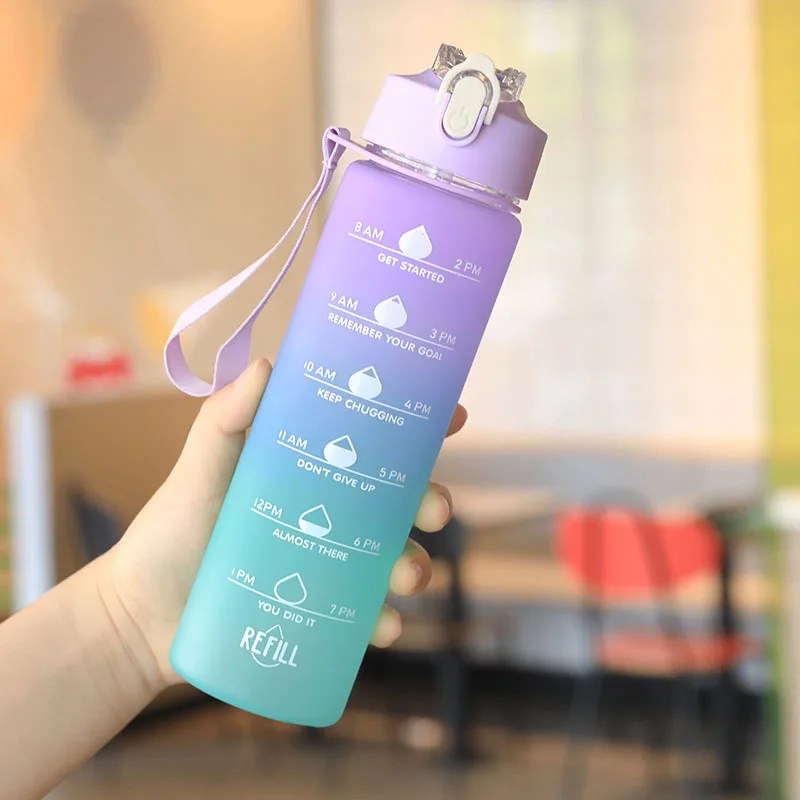 Garrafa de Água de Grande Capacidade com Cores em Gradiente para Esportes e Fitness, à Prova de Vazamentos, Inquebrável, Material PC Sem Odor