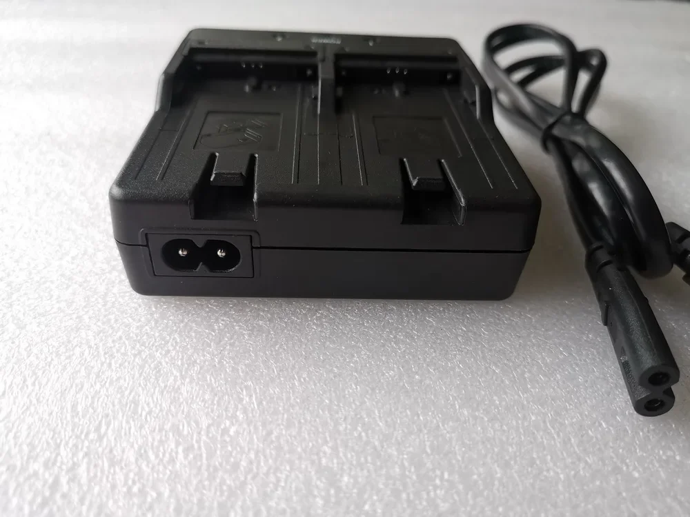 1pc High Quality and 100% Brand-new Dual Charger CDC68, CDC68D for BDC46B, BDC46A, BDC46C, BDC58, BDC70, BT-L2 Battery