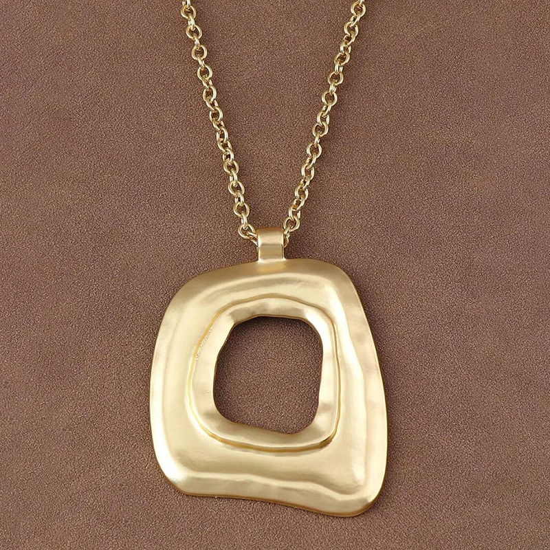 

Matte Gold Color Long Gold Chain With A Chic Irregular Pendant Necklace For Women Exquisite Gift Jewelry Daily Wearing