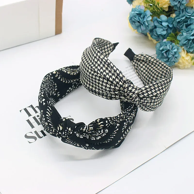 Ethnic Style Fabric Knotted Headband Wide Edge Hair Accessories for Women Girls Non-Slip Hairband Fashion