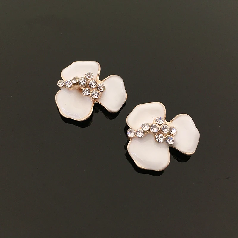 Engood 100Pcs Three-Petal Sewing Trim & Embellishments Craft Buckles Flower Alloy Rhinestone Buttons for DIY Hair Accessories