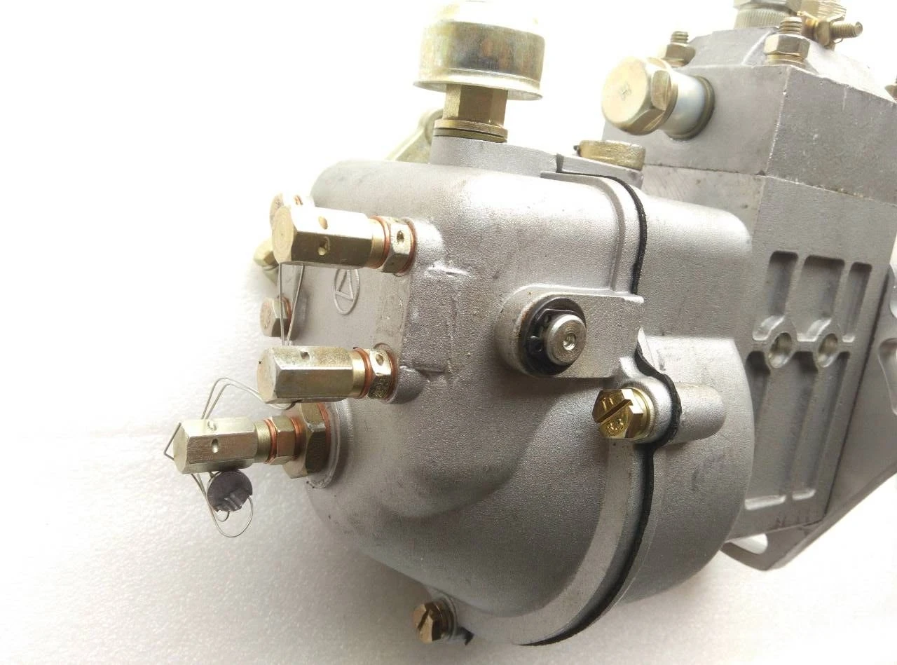 High pressure fuel pump for fengshou FS180 / FS184 tractor with engine J285T
