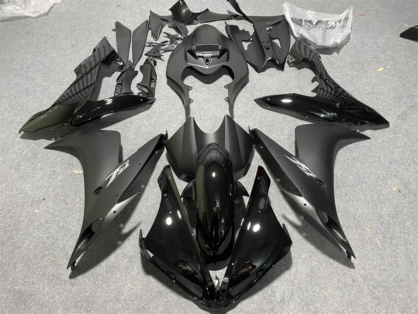 Motorcycle Fairing Kit fits Yamaha YZF-R1 04 05 06 YZF1000 2004 2005 2006 Fairing Matte black Glossy black motorcycle housing