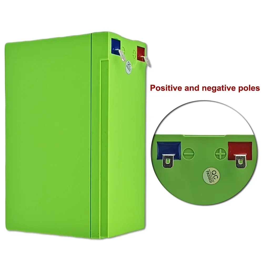 

6S3P battery pack plastic box with built-in intelligent BMS 25.2V 10500mAh 18650 rechargeable lithium-ion