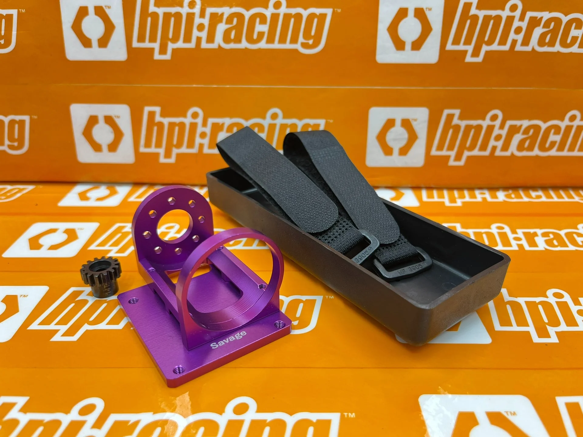 

HPI SAVAGE 4.6/5.9 Oil to Power Large Foot Vehicle Brushless Motor Motor Seat 1/8 Off Road Vehicle