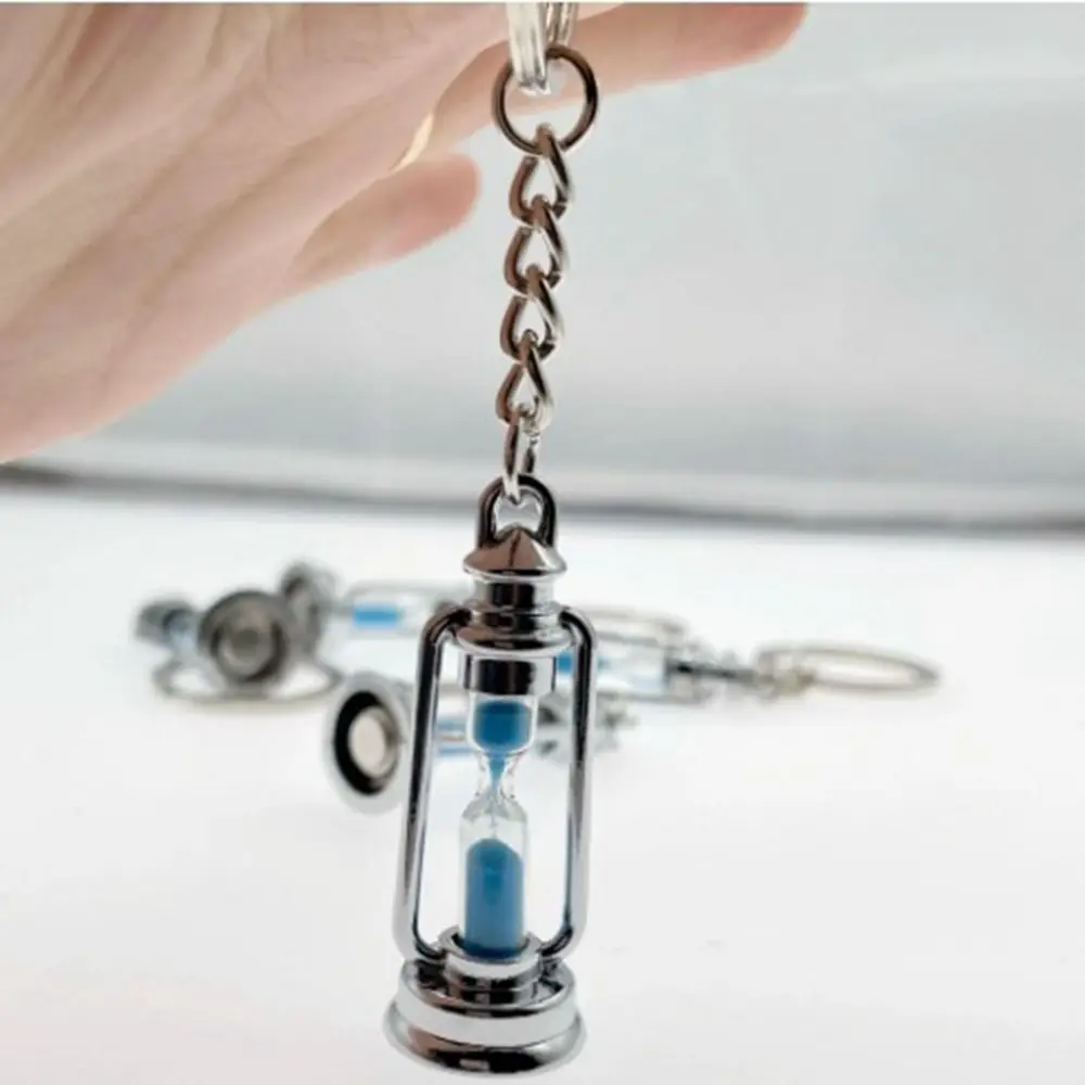 Metal Craft Metal Hourglass Keychain Lightweight Nostalgic Car Hourglass Pendant Retro Kerosene Lamp Hourglass Car Pendant