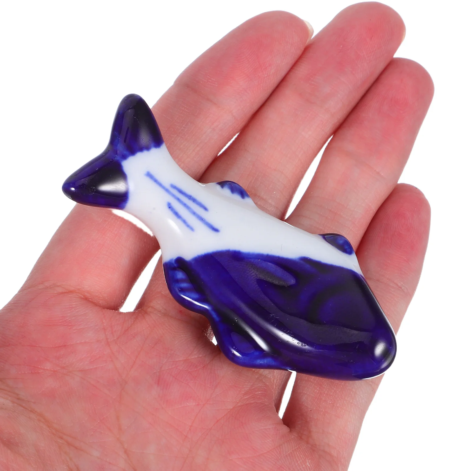 

4Pcs Small Fish Shaped Ceramic Pen Stand Versatile Brush Holder for Desk Art Studio Calligraphy Practice Kawaii Decor