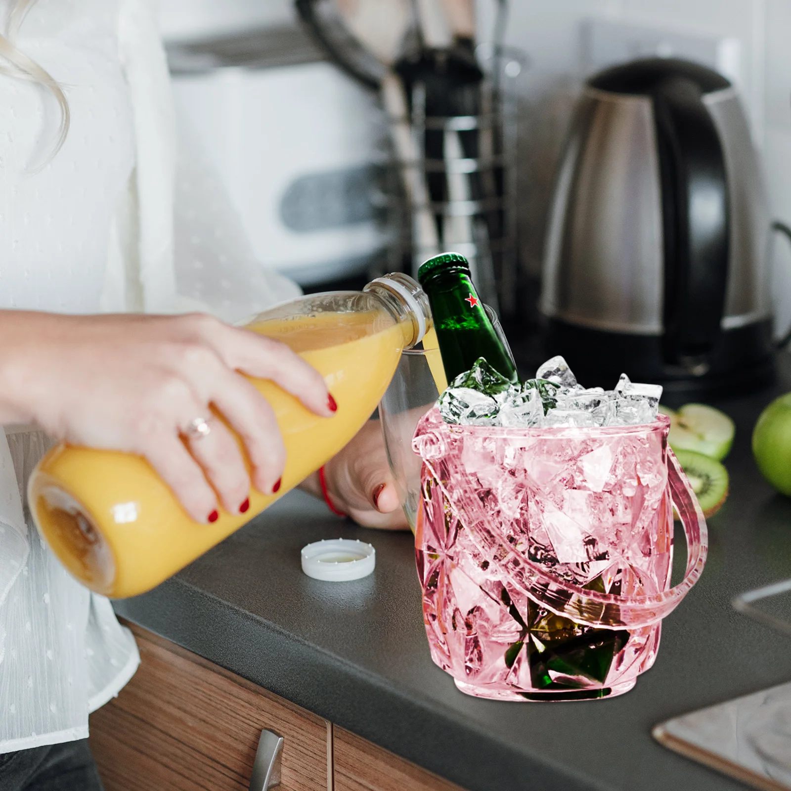 

1pc Acrylic Ice Bucket Small Capacity Beer Red Cocktail Holder Wear Resistant Portable KTV Party Storage Cooling