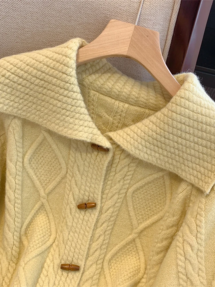Modischer Langer Strickpullover für Damen, Locker Geschnittene Winter-Oberbekleidung mit Knöpfen, Süßer Campus-Stil für Reisen und Freizeit