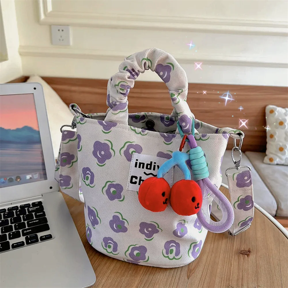 Canvas Handbag Large Capacity Single Shoulder Bag Flower Crossbody Bag Wrinkle Storage Bag Letter Commuter Package