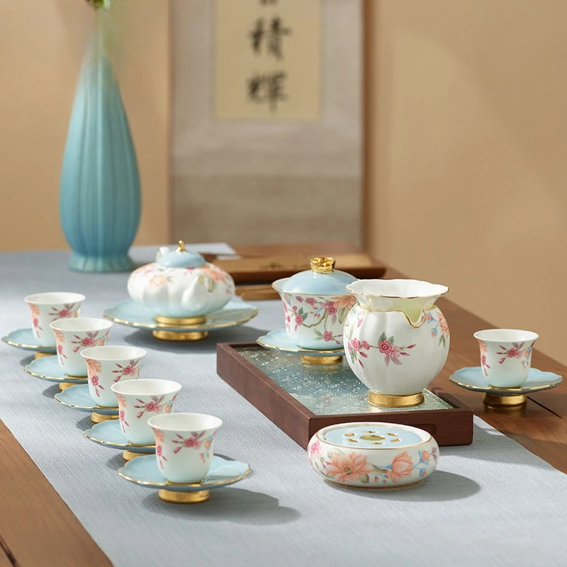 22 heads Chinese tea set, light luxury high-end Kung Fu tea set, tea cup saucer cover bowl