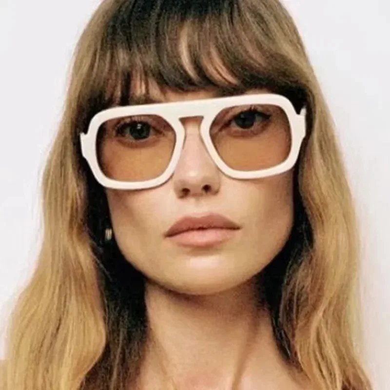 Retro Square Sunglasses Women Fashion Brand Design Gradient Shades UV400 Men Punk Sun Glasses view 3