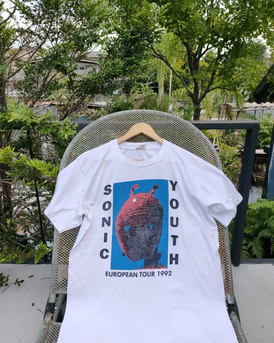

Sonic Youth American Rock Band Made of Pure Cotton Short Sleeve T-shirt Vintage Loose Restoring Ancient Ways Men and Women Model