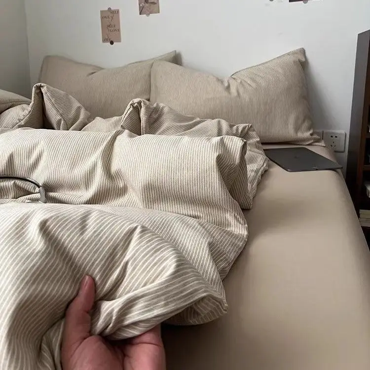Clearance! Authentic Japanese Minimalist Striped Duvet Cover Set - 3/4 Piece Dorm Bedding for Students, Budget-Friendly