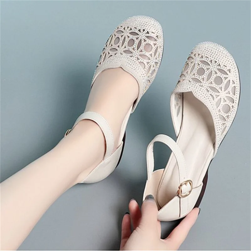 

Summer Sandals Women Shoe Toe Cover Mesh Flat Bottomed Soft Soled Anti Slip Women's Shoes Hot Drill Leather Sandals Shoes