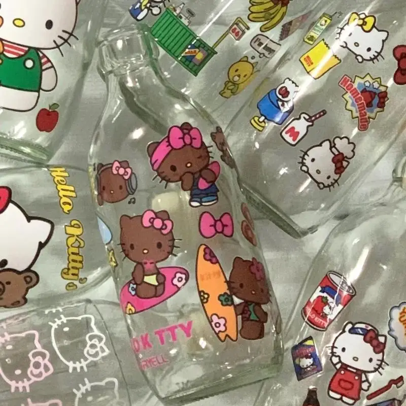 2Pcs Sanrio 헬로 키티 귀여운 만화 껍질과 스틱 방수 스티커 DIY 전송 데칼 노트북 컵 장식