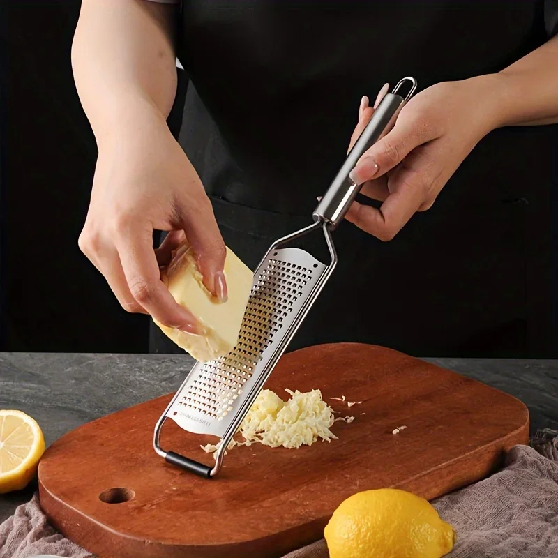 

1pc, Lemon Zester, Cheese Grater, Multifunctional Stainless Steel Garlic Grater, Manual Ginger Shredded, Household Creative Chee