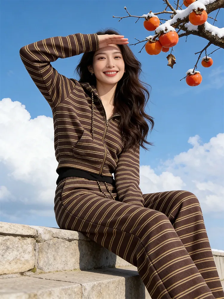 

Повседневная толстовка в полоску с капюшоном Jaet Spor, спортивные штаны, женский модный комплект, осень-зима, новый Sle для похудения, антивозрастной, с высокой талией, длинный...