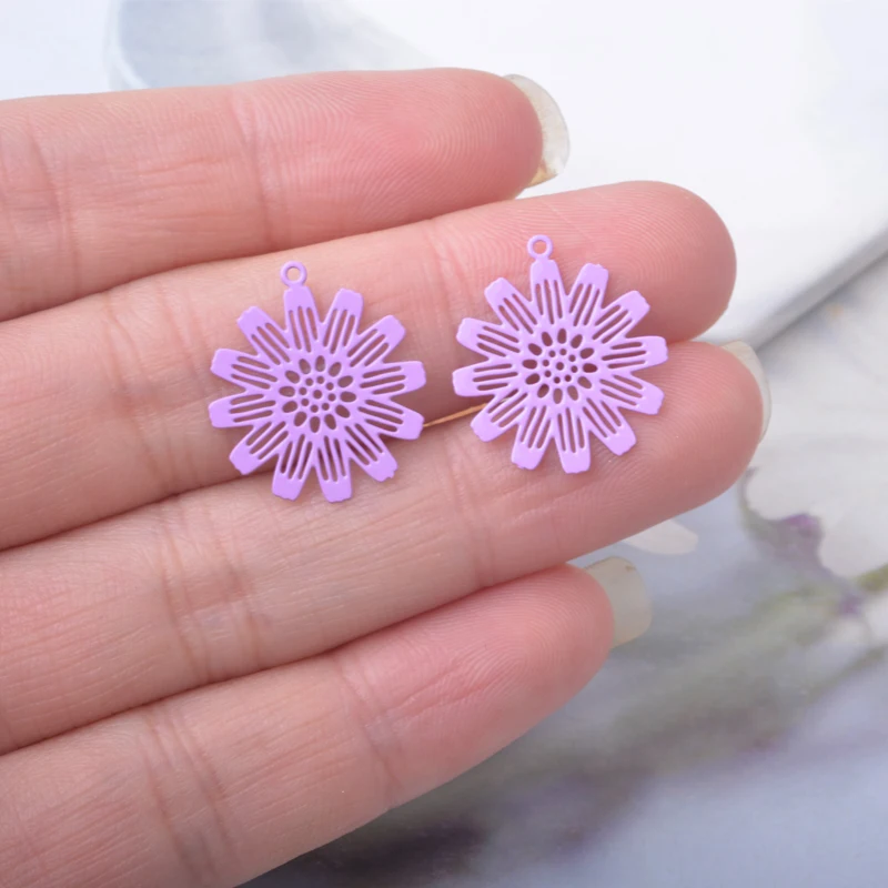 30 Stück AB1078 Messing-Schmuckanhänger in Hellgold, Blumen-Charms, DIY-Zubehör für Damen-Ohrringe und -Halsketten – Detail 12