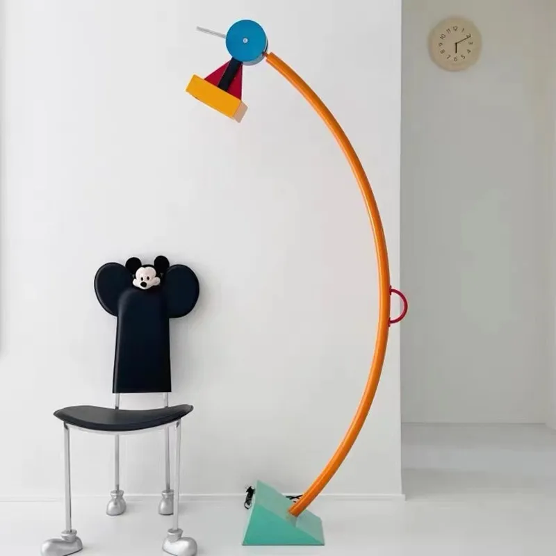 Neue Wohnkultur bunte Stehlampe Innen Schlafzimmer Kinderzimmer Stehle uchte LED Tisch lampe und Stehlampe für die Beleuchtung zu Hause