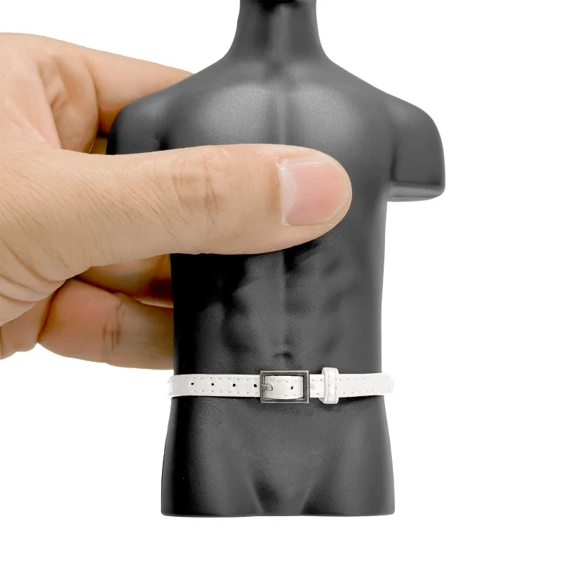 Metalowy pasek z klamrą w skali 1/6 z wykończeniem, skórzany pasek PU o szerokości 5 mm, model żołnierza do figurek akcji 12-calowych.