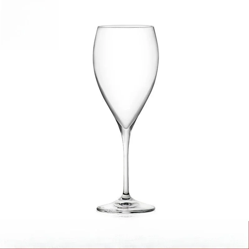 

Red wine glass, crystal red wine glass, household goblet.