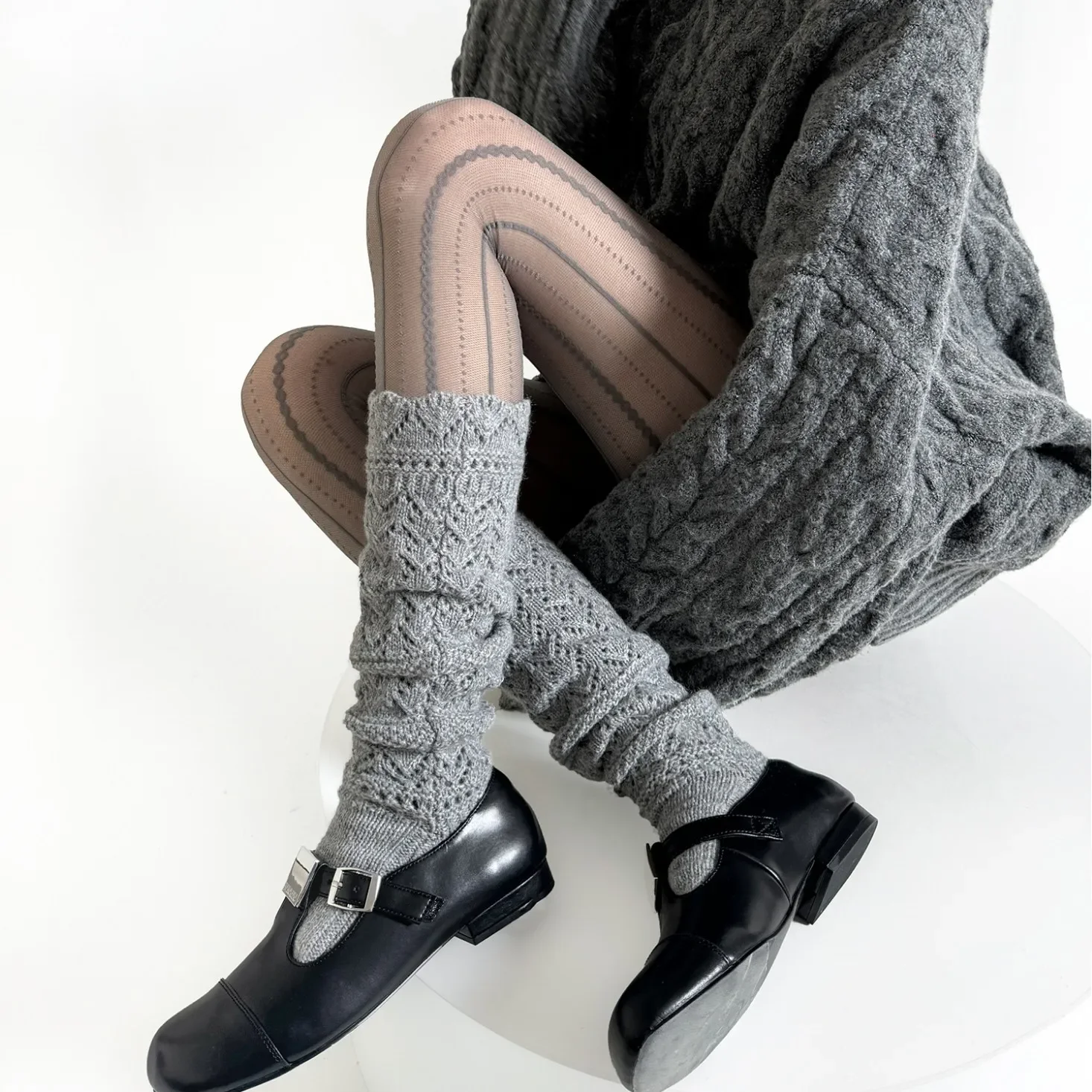 

Stockings Women Autumn and Winter Warm Knitted Wool Socks Stockings JK Lolita Sweet Girls Solid Color Long Socks Women Stockings