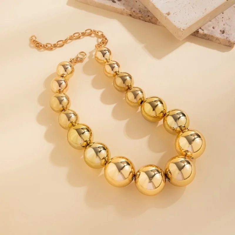 

European American Exaggerated Punk Style Round Collar Collarbone Size Matching Geometric Bead Necklace Gold Silver Gift