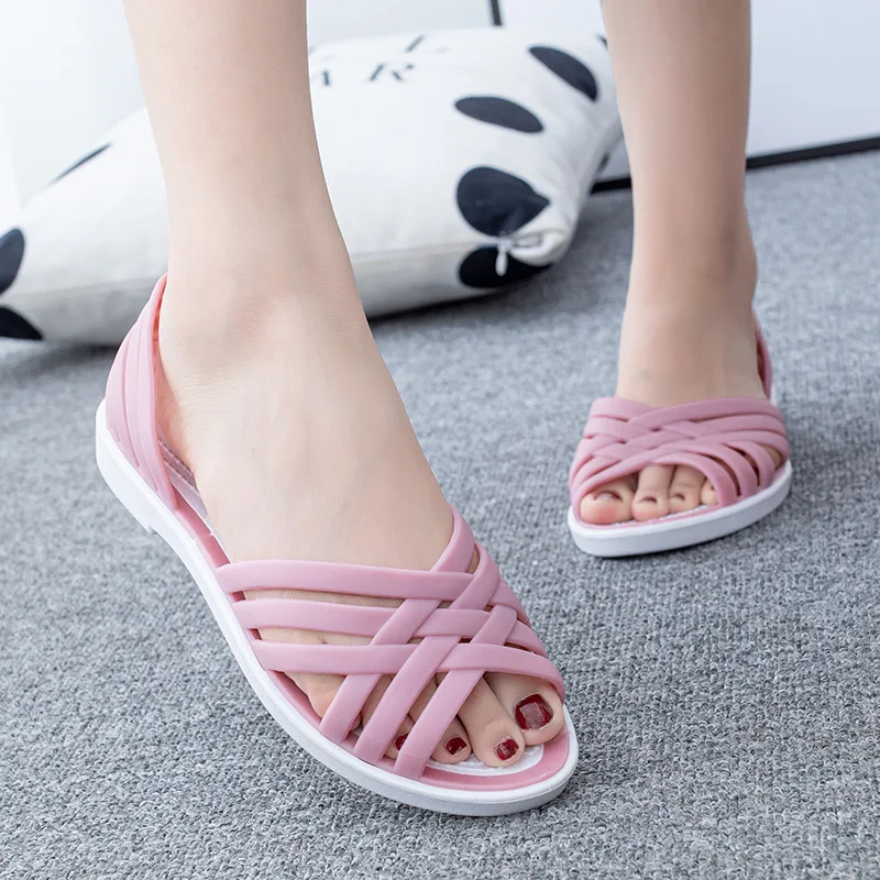 Sandals 2024 Summer New Hollow Out Beach Shoes Fashion Outdoor Jelly Sandalias Mujer Flat Casual Comfortable Soft Sole Mom Shoes