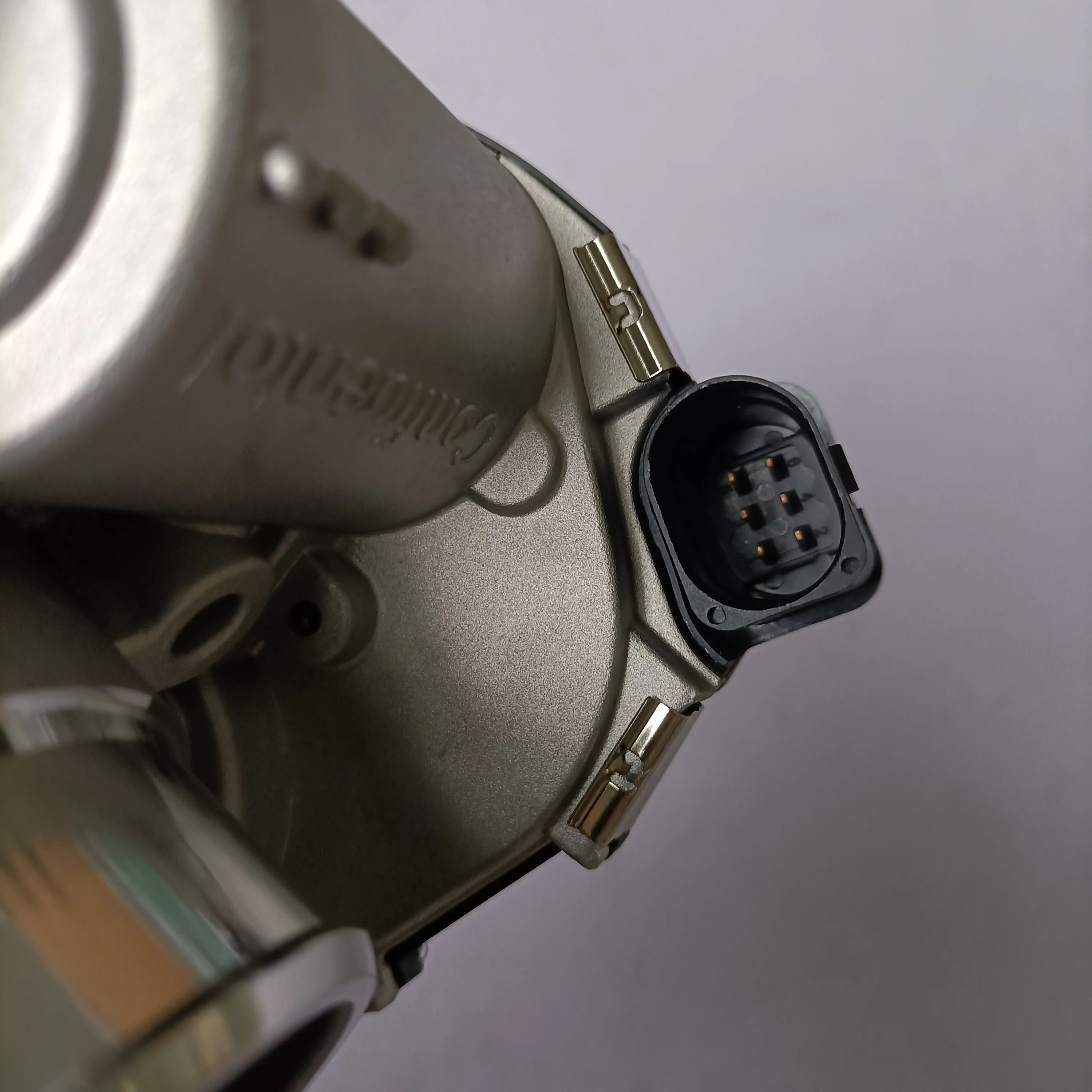 

Hot Sale Auto Throttle Body for Geely GC6 WULING B15 23879980