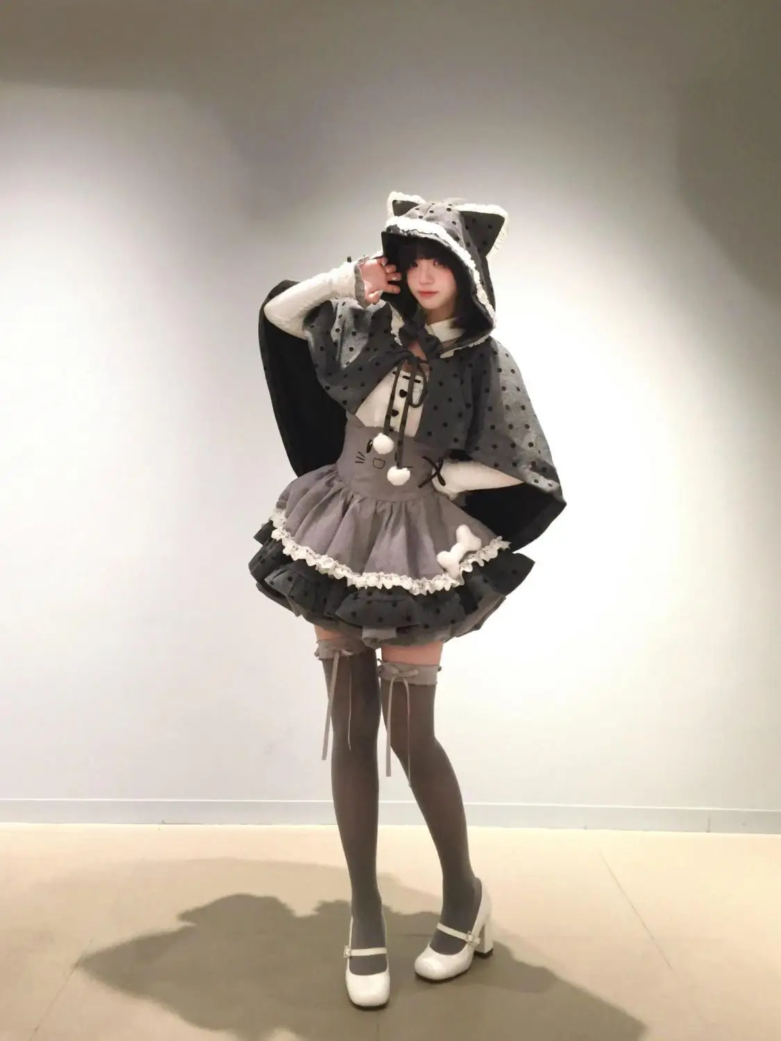 

Spring New Sweet Cute 3 Pcs Sets Hooded Polka Dot Cloak + Slim Fit Long Sleeves Shirt + Suspendered Skirt Women Y2k Suits