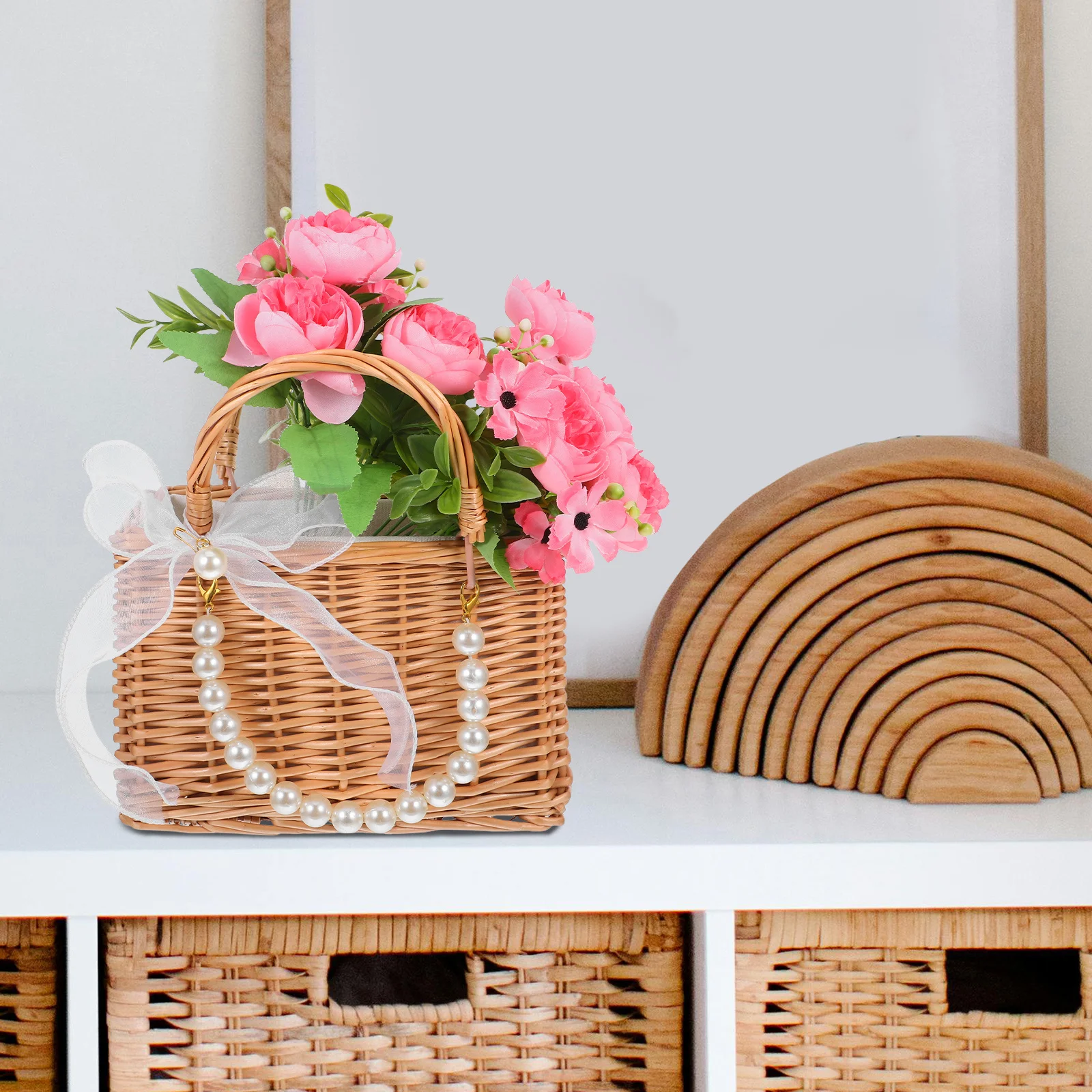 

Handheld Pearl Flower Woven Small Bag With Ribbon Bow For Wedding Party Home Decoration Flower Baskets Decorative Woven