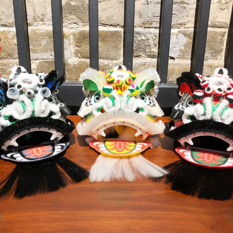 Chinese Style Foshan Traditional Miniature Decoration Lion Head Decoration Lion Dance Puppet Dance