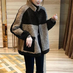 Stitching Lamb Fur And Fur All-In-One Female Coat Thickened Casual Top European Station 2022 Autumn Winter New Women Clothing A1