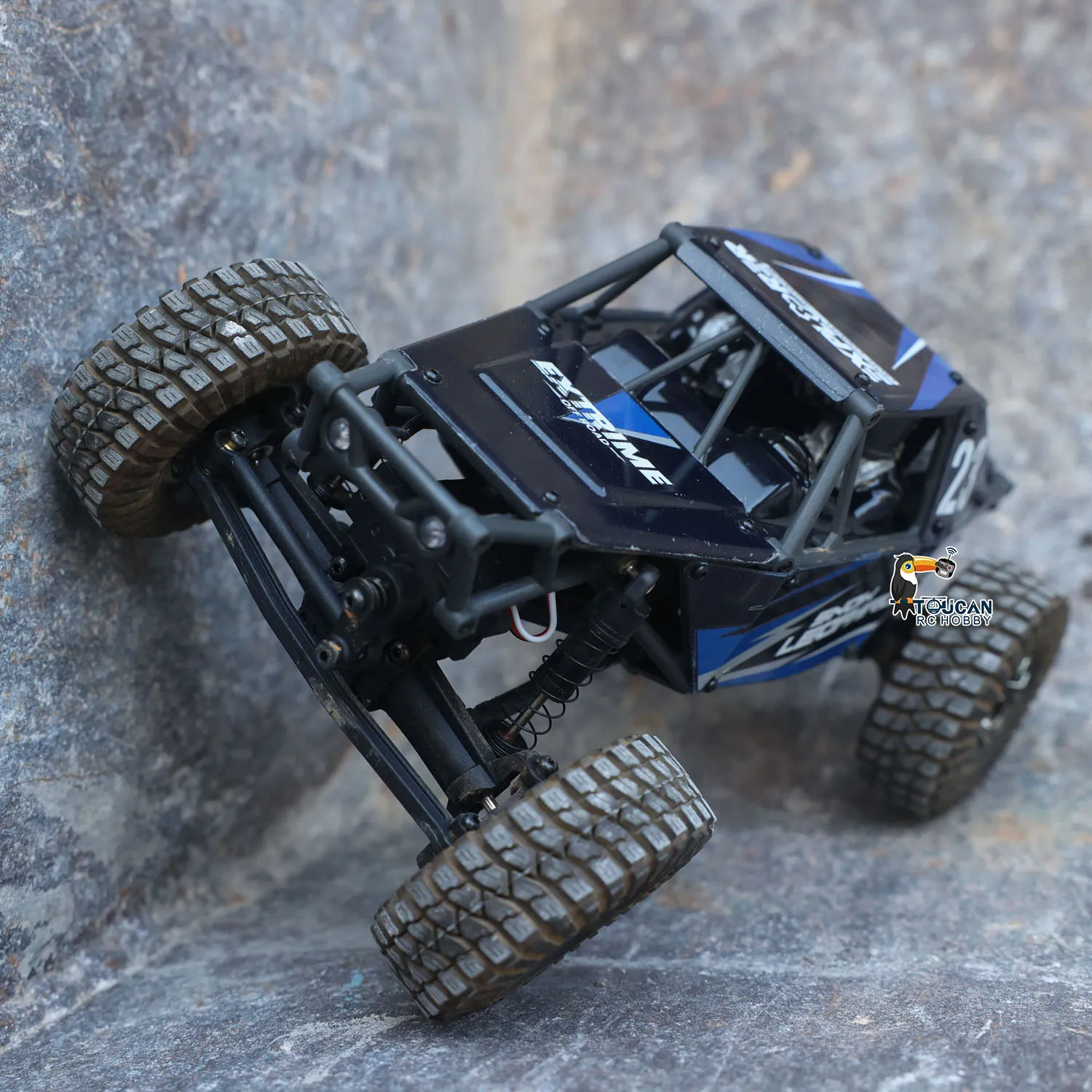 Mainan Mini UdiRC 4WD 1/24 RC mobil Rock, RTR Radio 2.4G Radio kontrol Model kendaraan Off-Road lampu tanpa sikat hadiah Motor